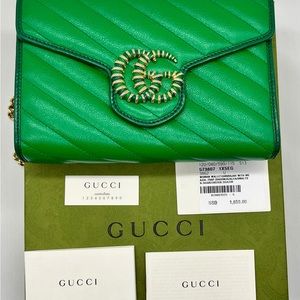Gucci Women’s Emerald Bag/Wallet
